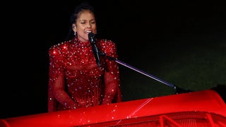 Alicia Keys’ Super Bowl Voice Crack Autotuned in Official Video Posted After Halftime Performance | Video