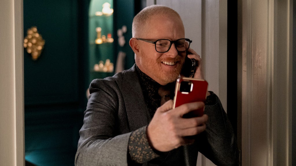 Jesse Tyler Ferguson in the "Reality Shock" episode of "Elsbeth"
