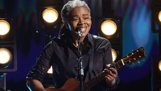 Tracy Chapman’s ‘Fast Car’ Reaches No. 1 After Luke Combs Duet at Grammys