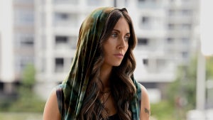 Alison Brie in "Apples Never Fall" on Peacock