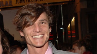 Pedro Pascal Says ‘Buffy the Vampire Slayer’ Residual Check Saved Him From Quitting Acting | Video