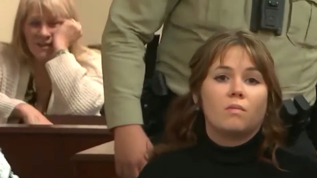 Hannah Gutierrez-Reed hears her fate as her mother, Kelly Gutierrez (left) looks on.