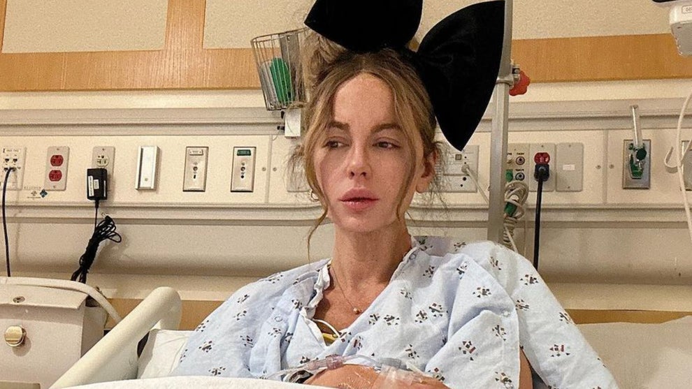 Kate Beckinsale hospitalized