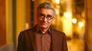 ‘Reluctant Traveler’ Eugene Levy Tours Superyachts in Saint-Tropez | Exclusive Video
