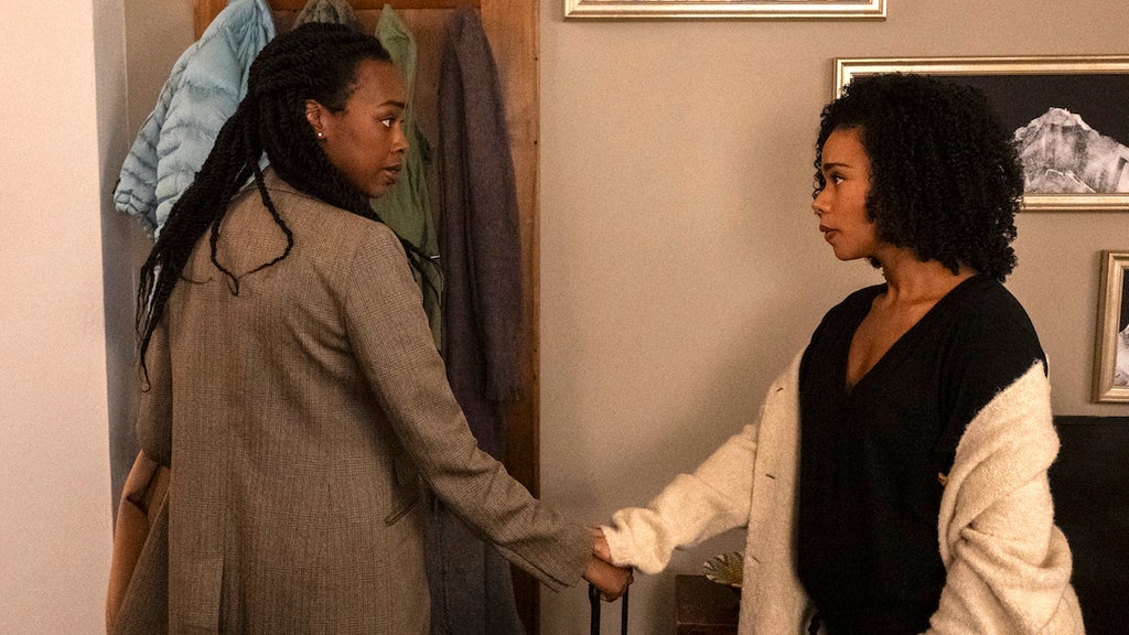 Fedna Jacquet and Roxy Sternberg on “FBI: Most Wanted”