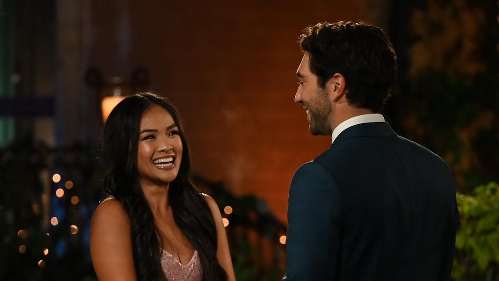 the-bachelor-jenn-tran-abc-john-fleenor