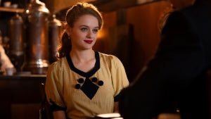 we-were-the-lucky-ones-joey-king-hulu