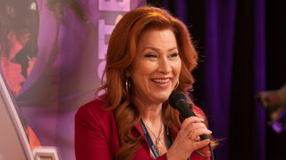‘Abbott Elementary’ Star Lisa Ann Walter Says Quinta Brunson Hoped She Didn’t Mind Turning Melissa ‘Into Kinda a Hoe’