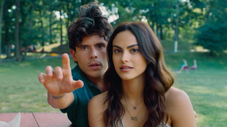 ‘Música’ Stars Rudy Mancuso and Camila Mendes Detail Crafting the ‘Least Romantic’ Rom-Com Meet Cute | Video