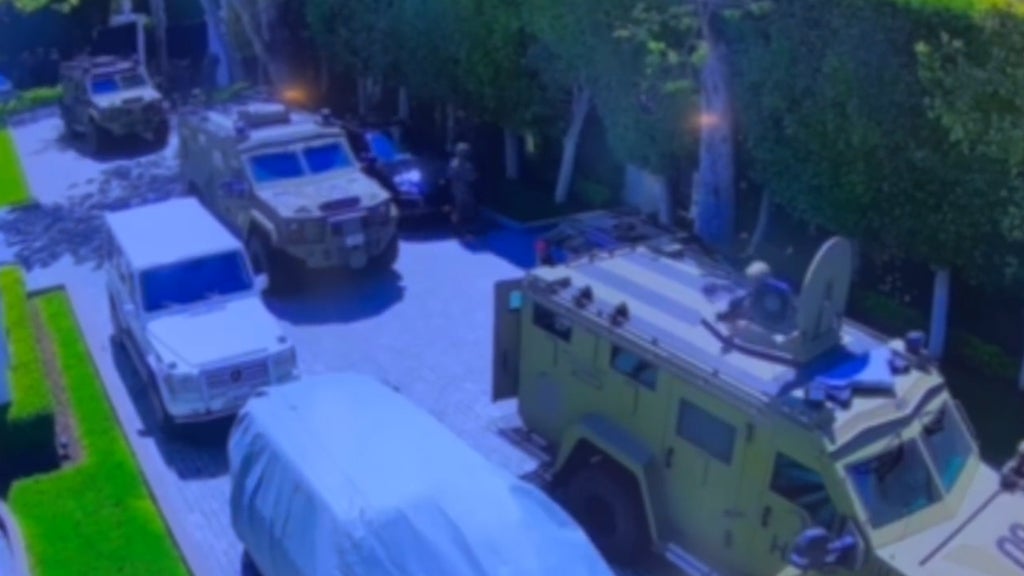 Footage of Federal police raids of Sean "Diddy" Combs homes.