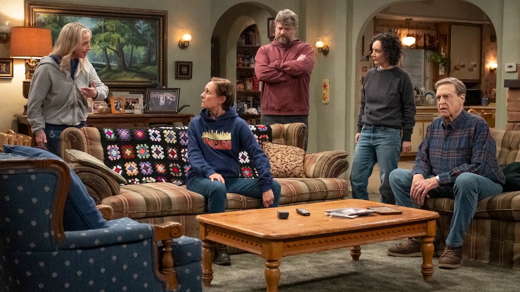 the-conners-lecy-goranson-laurie-metcalf-jay-r-ferguson-sara-gilbert-john-goodman-disney-chris-willard