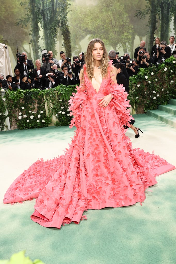Jessica Biel attends The 2024 Met Gala Celebrating "Sleeping Beauties: Reawakening Fashion" at The Metropolitan Museum of Art on May 06, 2024 in New York City.