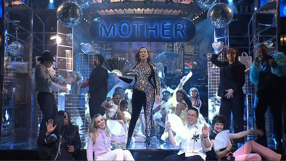 Maya Rudolph Mother House Song SNL Monologue 2