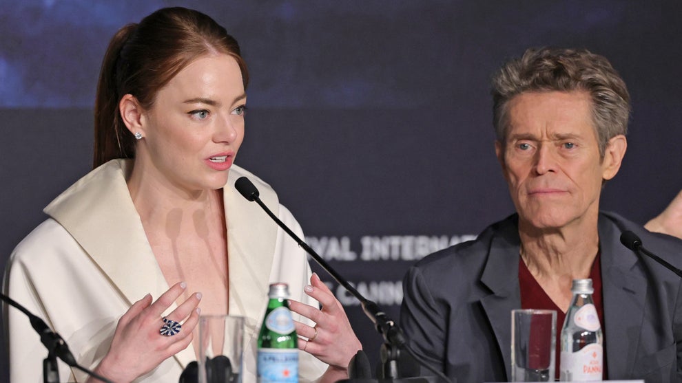 emma-stone-willem-dafoe-cannes-kinds-of-kindness