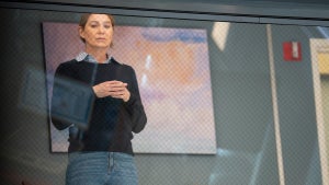 greys-anatomy-ellen-pompeo-season-20-finale-disney
