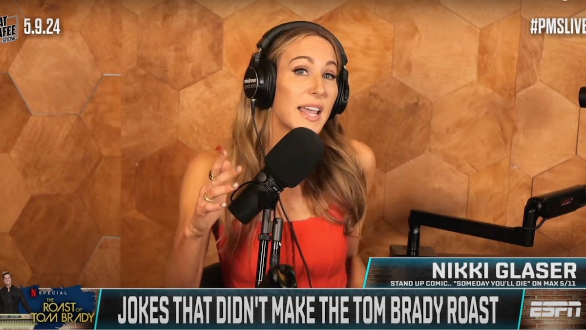 Nikki Glaser Reveals 7 More Jokes Cut From Netflix’s Tom Brady Roast | Video