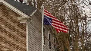 samuel-alito-upside-down-flag