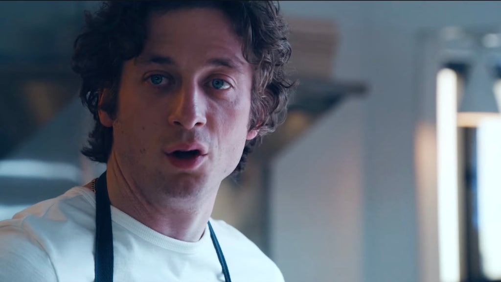 the-bear-jeremy-allen-white-trailer-fx-copy