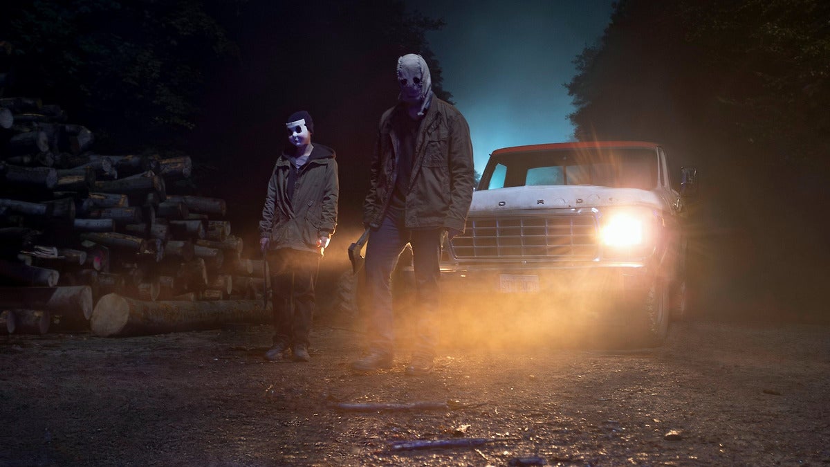 The Strangers: Chapter 1 Review: Horror Reboot Lacks Scares - Vimarsana News