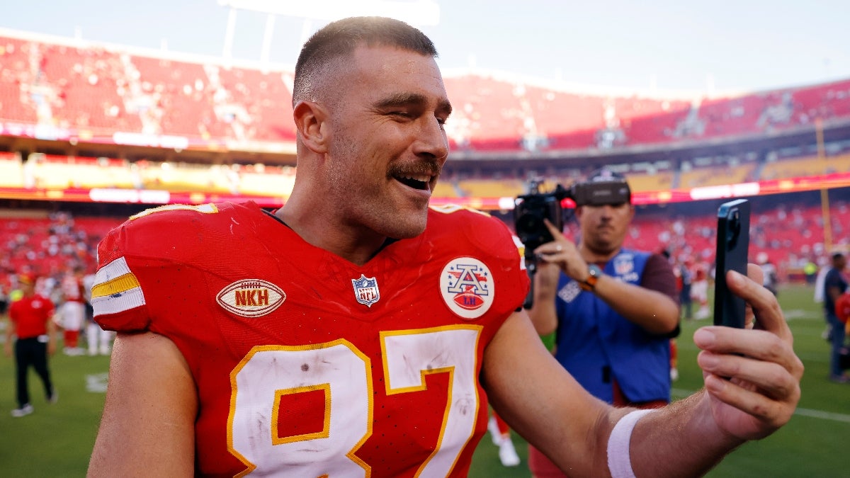 Travis Kelce Sets First Major Acting Role in Ryan Murphy Series ‘Grotesquerie’