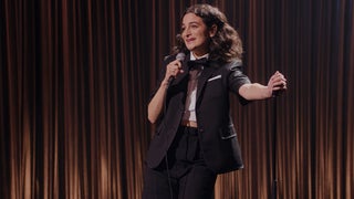 Jenny Slate Uses Comedy as a ‘Human Calling Card’ in ‘Seasoned Professional’