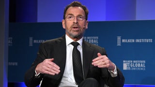 Paramount Extends Negotiating Window as Edgar Bronfman Jr. Raises Bid to $6 Billion