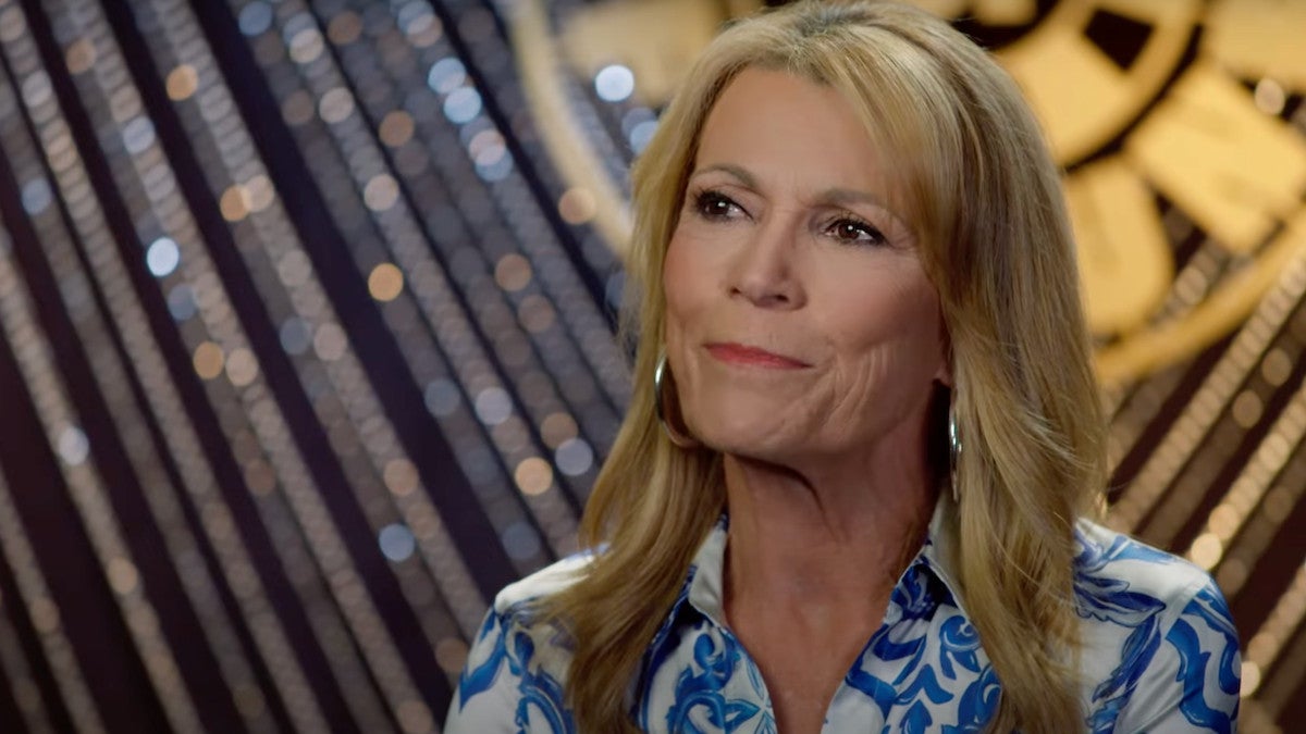 Vanna White Tears Up as Pat Sajak Signs Off of ‘Wheel of Fortune’