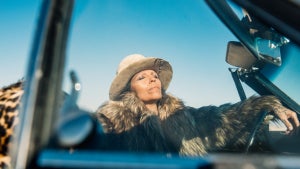 linda-perry-let-it-die-here