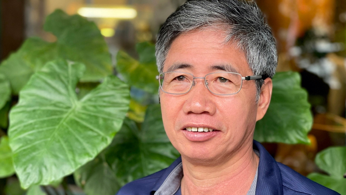 Vietnam Arrests Journalist Truong Huy San for Articles Posted on Facebook thumbnail