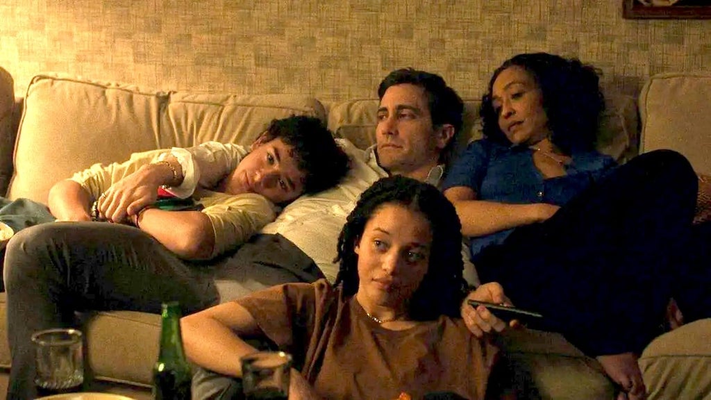 Kingston Rumi Southwick, Jake Gyllenhaal, Ruth Negga and Chase Infiniti (front) in "Presumed Innocent"