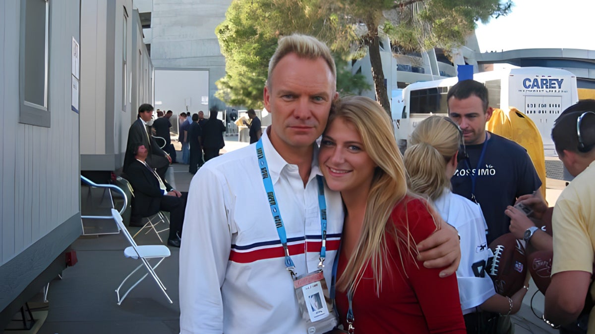 Hollywood Holding on-Erin Copen Howard and Sting
