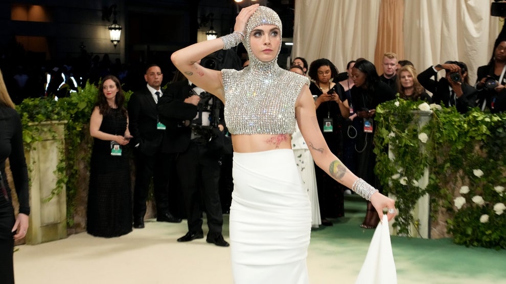 Cara Delevingne attends the 2024 Met Gala Celebrating "Sleeping Beauties: Reawakening Fashion" at The Metropolitan Museum of Art on May 06, 2024 in New York City