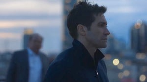 Rusty Sabich (Jake Gyllenhaal) debates defense strategy with his lawyer and friend Raymond Horgan (Bill Camp) in Episode 5 of "Presumed Innocent"