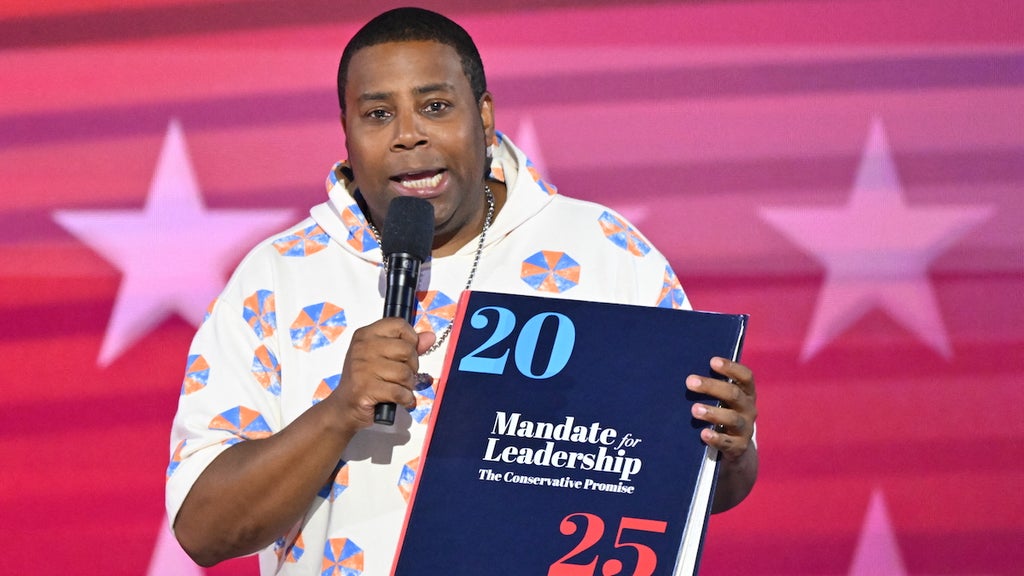 US comedian/actor Kenan Thompson addresses the Heritage Foundation's "Mandate for Leadership," a major component of the "Project 2025" political initiative, as he speaks on stage on the third day of the Democratic National Convention (DNC) at the United Center in Chicago (Credit: Mandel NGAN / AFP)