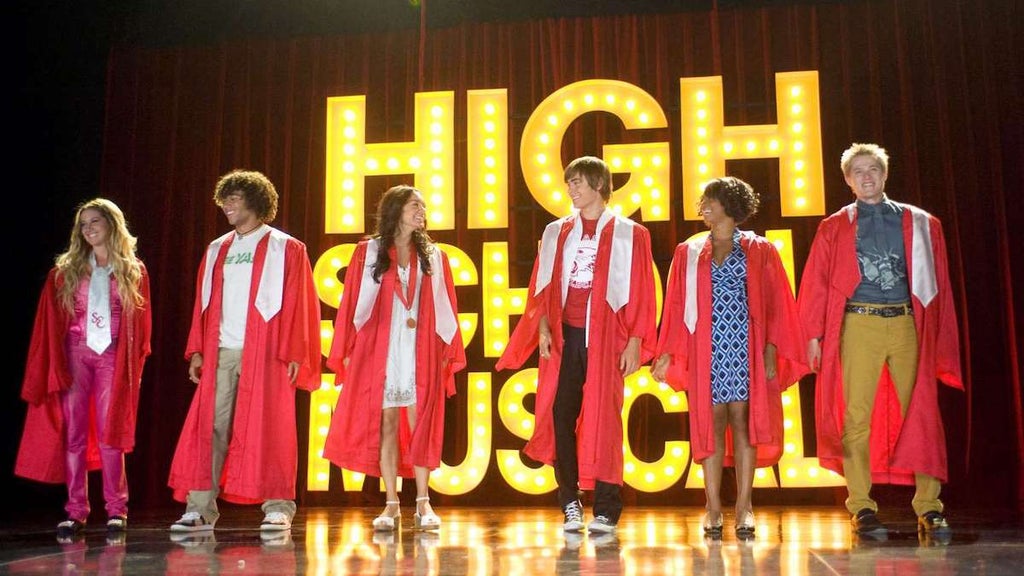 The cast of "High School Musical 3" (Credit: Disney)