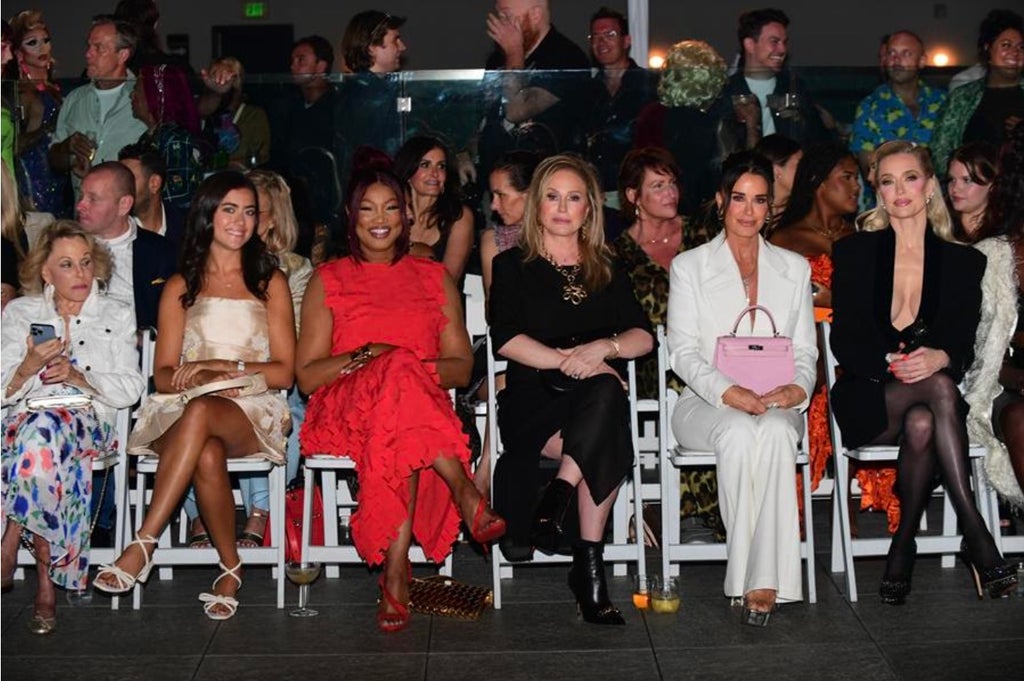 The front row of fellow RHOBH cast members. Source: Sutton Brands