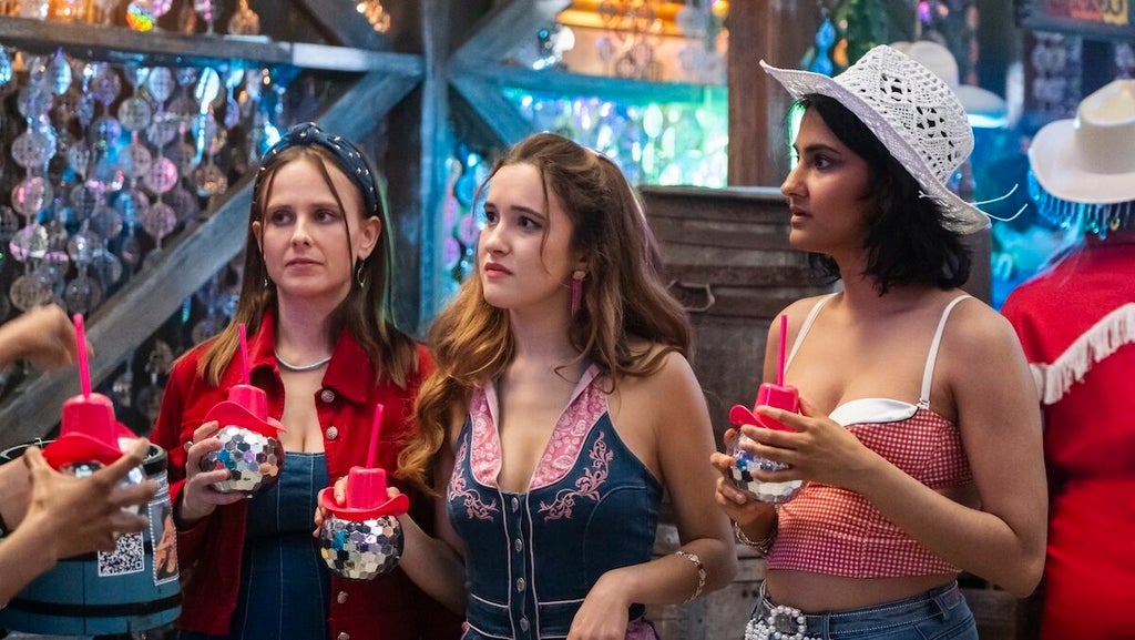 pauline-chalamet-gracie-lawrence-amrit-kaur