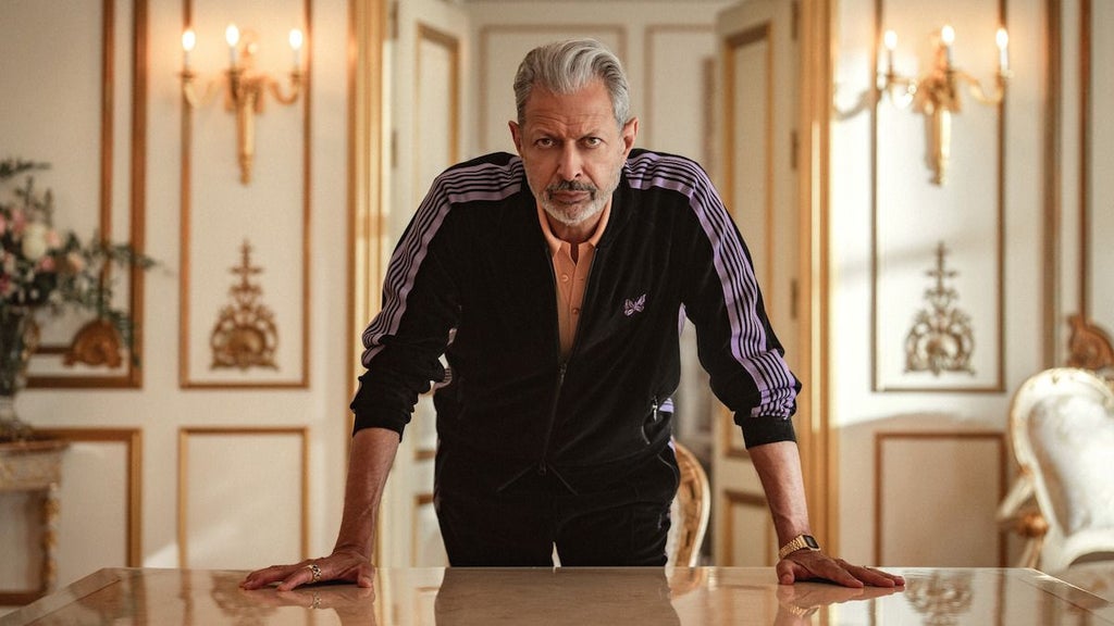Jeff Goldblum as Zeus in "Kaos" (Netflix)