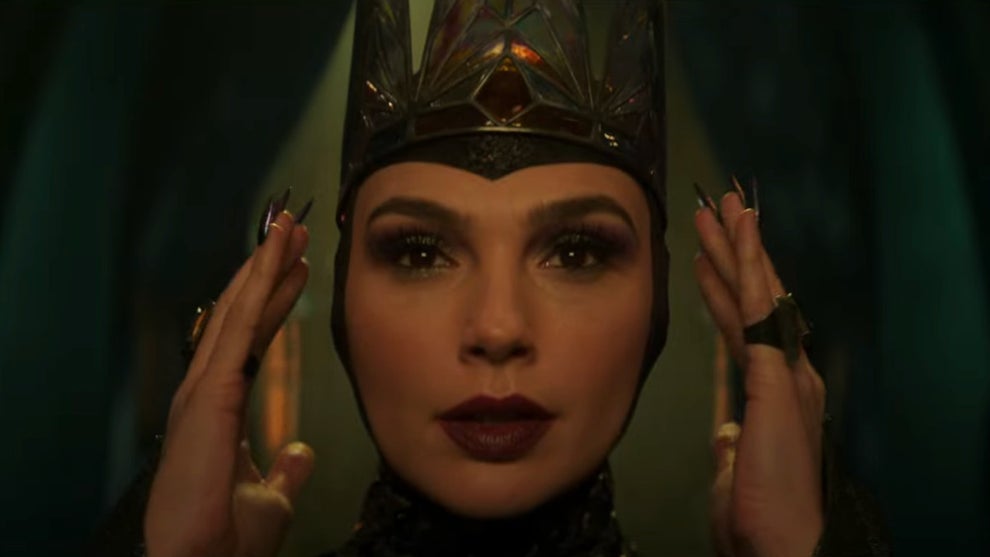 snow-white-gal-gadot