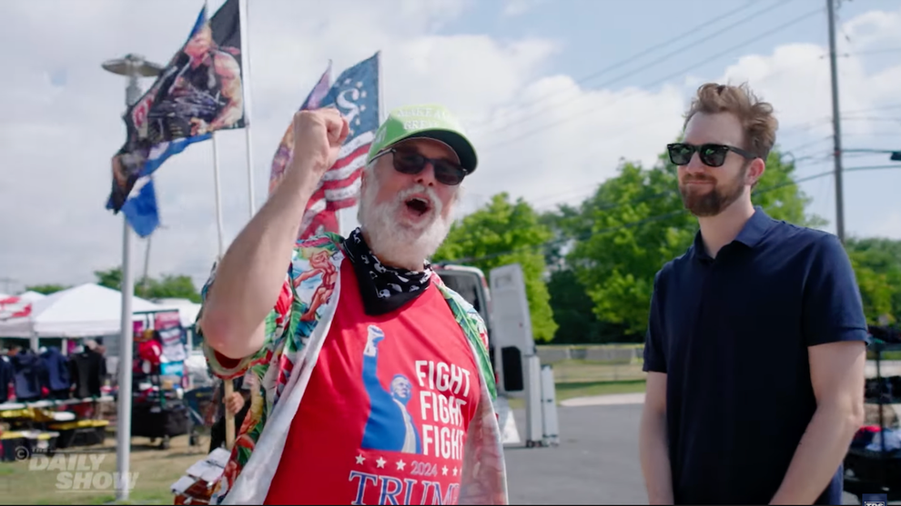 the-daily-show-maga-fan-jordan-klepper-comedy-central