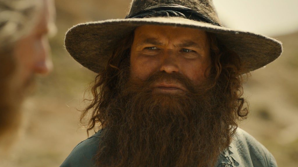 the-lord-of-the-rings-rings-of-power-season-2-tom-bombadil-rory-kinnear