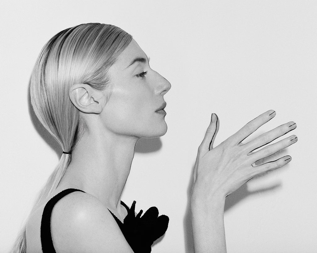 Elizabeth Debicki, The Crown, photo by Bjorn Iooss