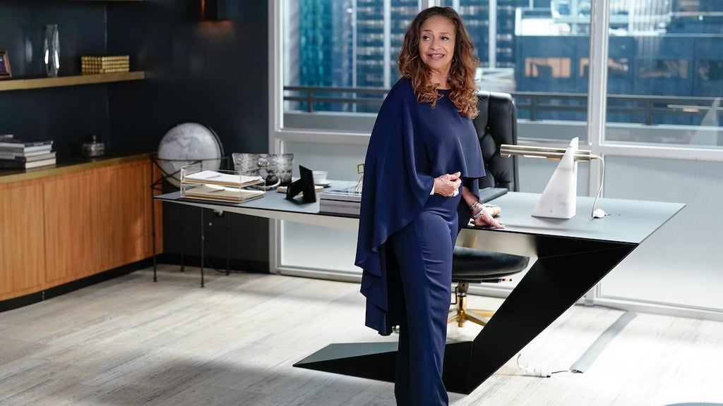 greys-anatomy-debbie-allen-disney