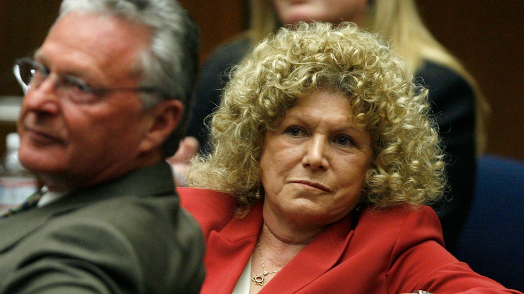Leslie Abramson at the 2007 murder trial of music producer Phil Spector