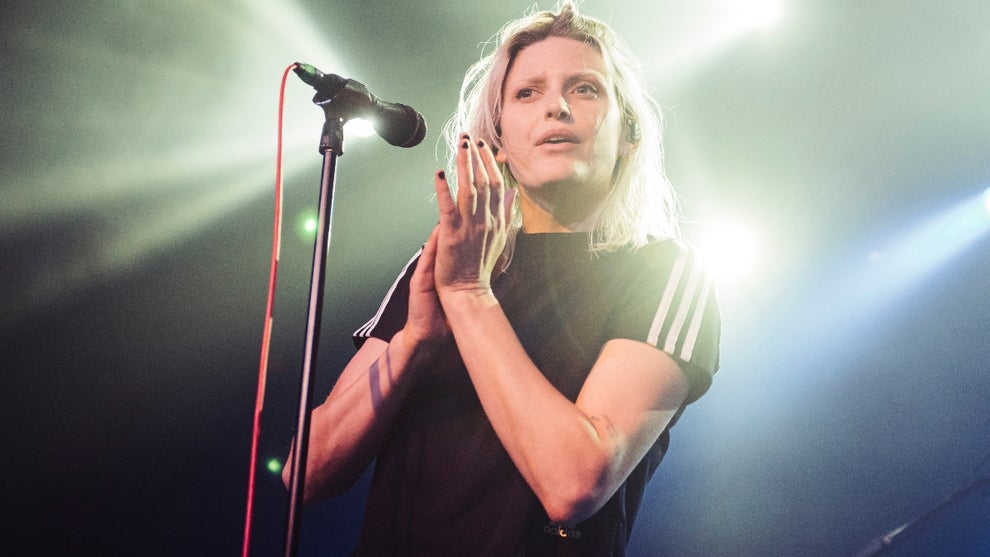 Emily Armstrong of Dead Sara performs on stage at La Riviera on April 21, 2022 in Madrid, Spain