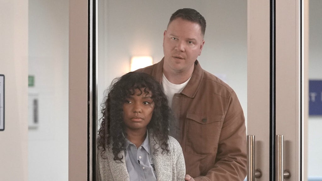 Sierra McClain and Jim Parrack in "9-1-1: Lone Star