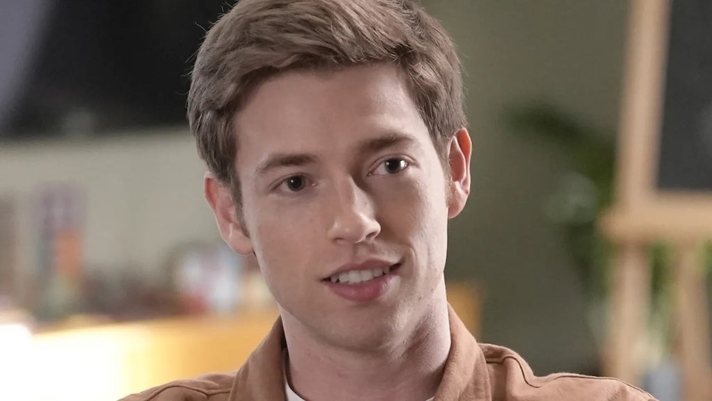 Jackson Pace as Wyatt Harris on "9-1-1: Lone Star"