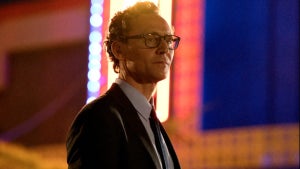 the-life-of-chuck-tom-hiddleston