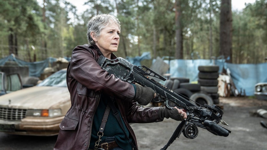 the-walking-dead-daryl-dixon-carol-melissa-mcbride