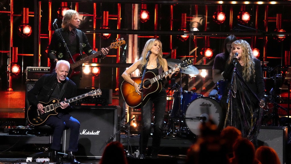 Peter Frampton, Sheryl Crow, and Stevie Nicks perform onstage at the 38th Annual Rock & Roll Hall Of Fame Induction Ceremony at Barclays Center on Nov. 3, 2023 (Credit: Jeff Kravitz/FilmMagic)